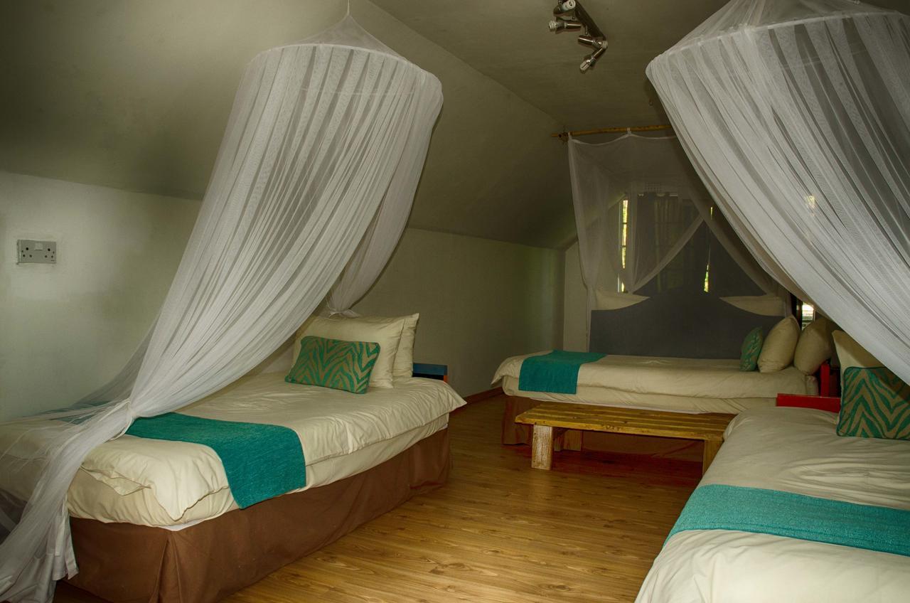 The Old House Bed & Breakfast Kasane Eksteriør bilde